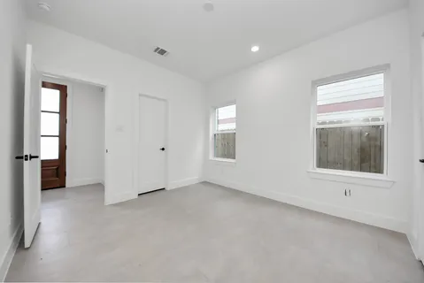 $580,000 | 929 Fisher Street, Unit F, Houston, TX 77018