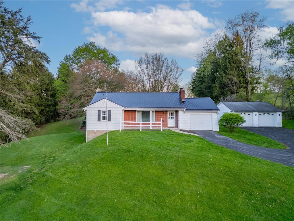 209 Cliff Road Baden, PA 15005 - Photo 1 of 35 Gallery Image 1