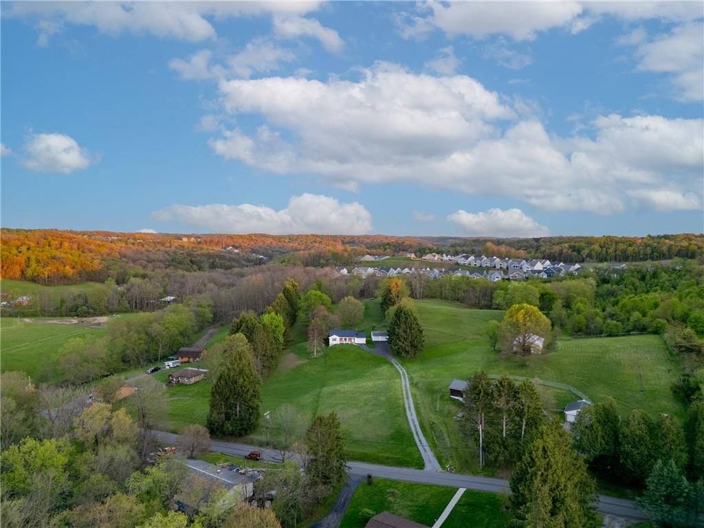 209 Cliff Road Baden, PA 15005 - Photo 3 of 35 Gallery Image 3