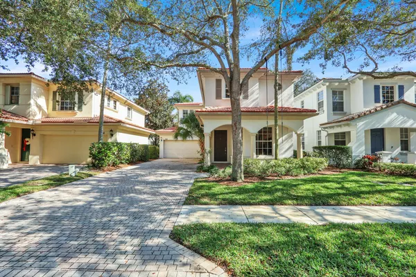 $3,950 | 354 November Street, Palm Beach Gardens, FL 33410