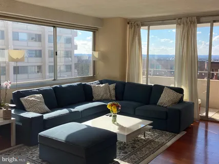 $400,000 | 5500 Friendship Boulevard, Unit 1816N, Chevy Chase, MD 20815
