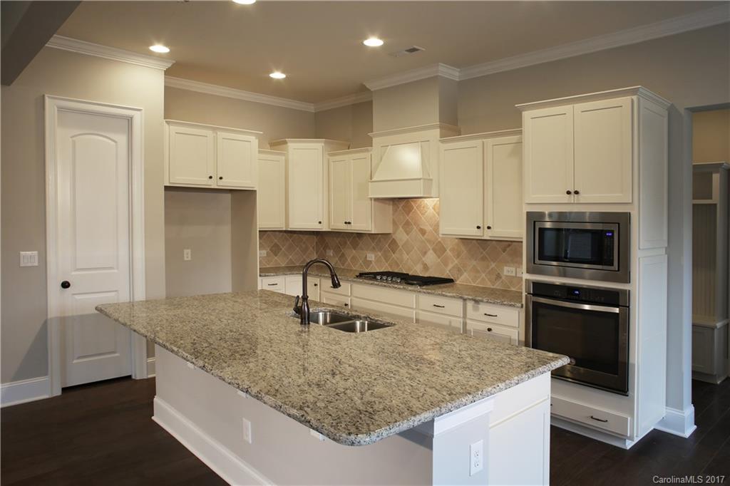1533 Afton Way, Unit 204 Fort Mill, SC 29708 - Photo 2 of 23