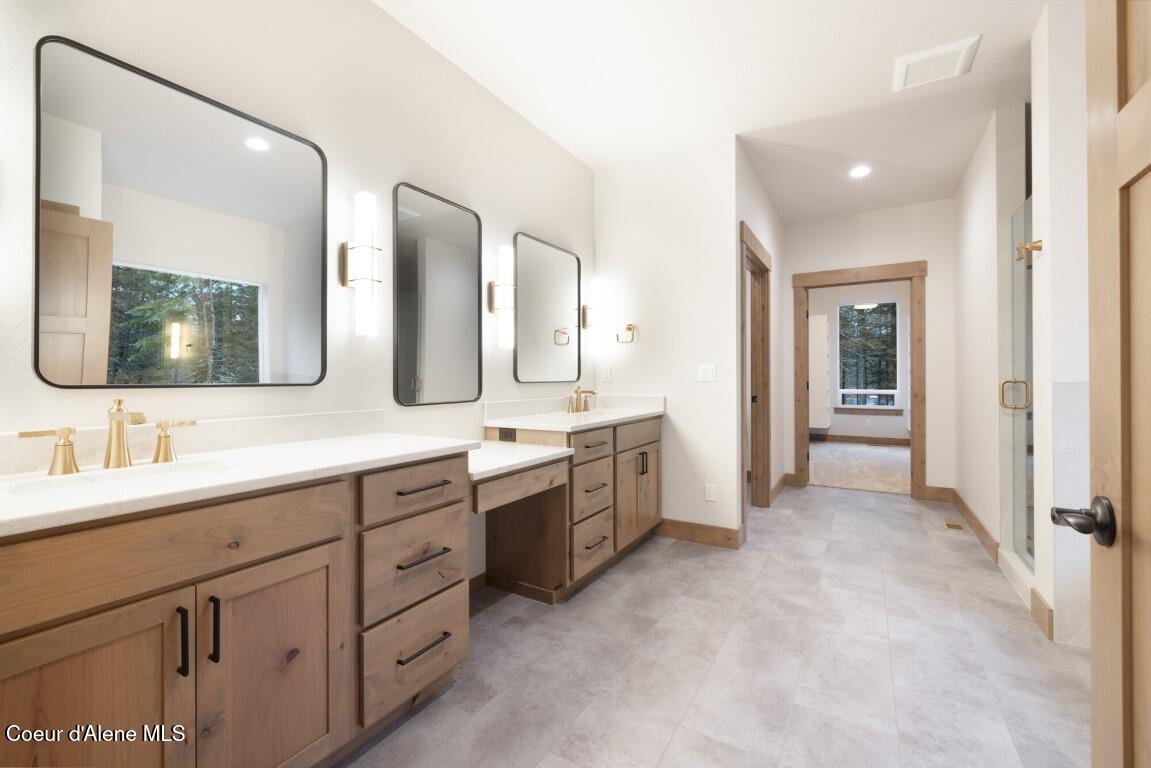 L5 West Gemini Lane Rathdrum, ID 83858 - Photo 22 of 58 Photo of Similar Home