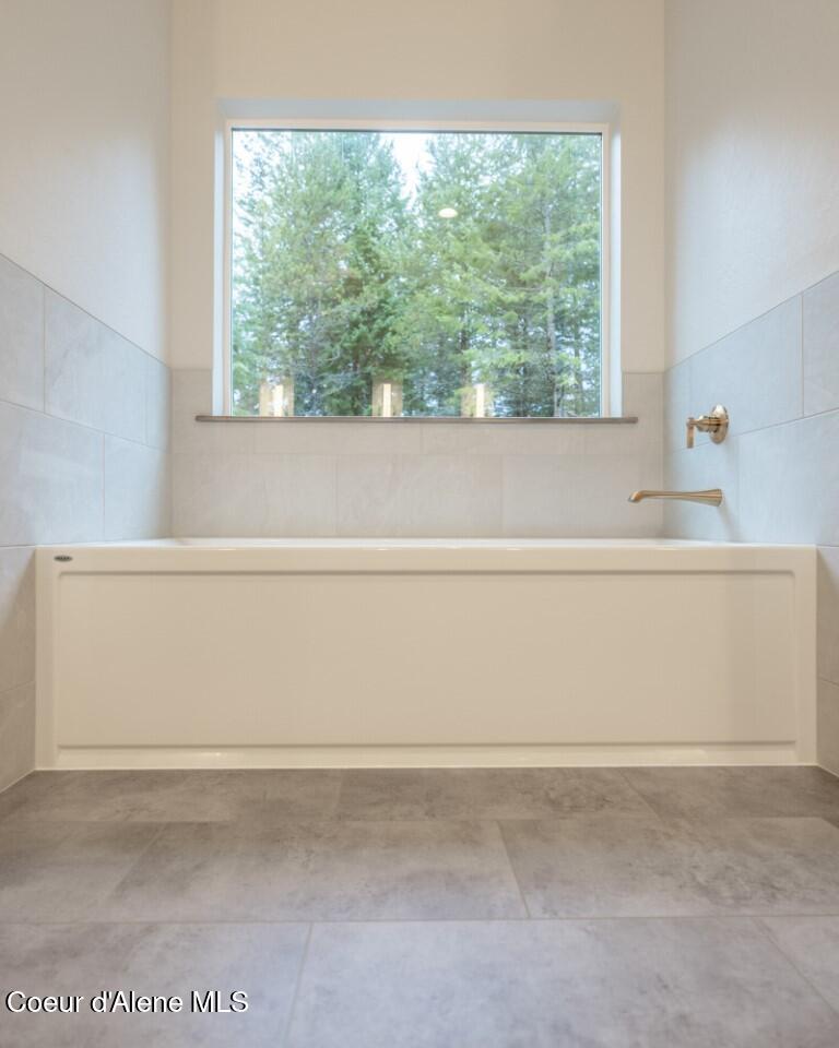 L5 West Gemini Lane Rathdrum, ID 83858 - Photo 24 of 58 Photo of Similar Home