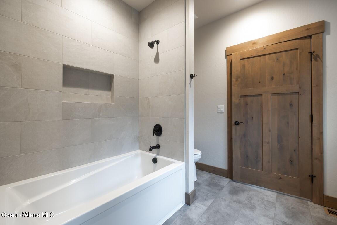 L5 West Gemini Lane Rathdrum, ID 83858 - Photo 39 of 58 Photo of Similar Home