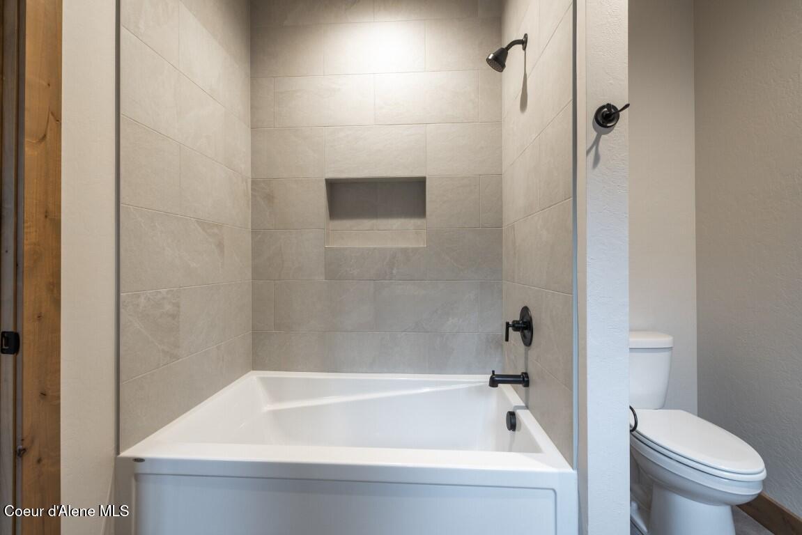 L5 West Gemini Lane Rathdrum, ID 83858 - Photo 40 of 58 Photo of Similar Home