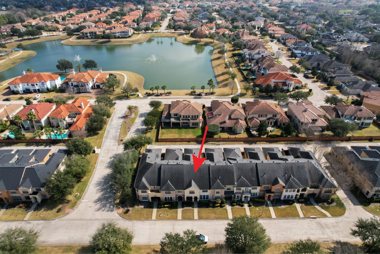 2011 Spring Cedar Lane Houston, TX 77077 - Photo 41 of 44