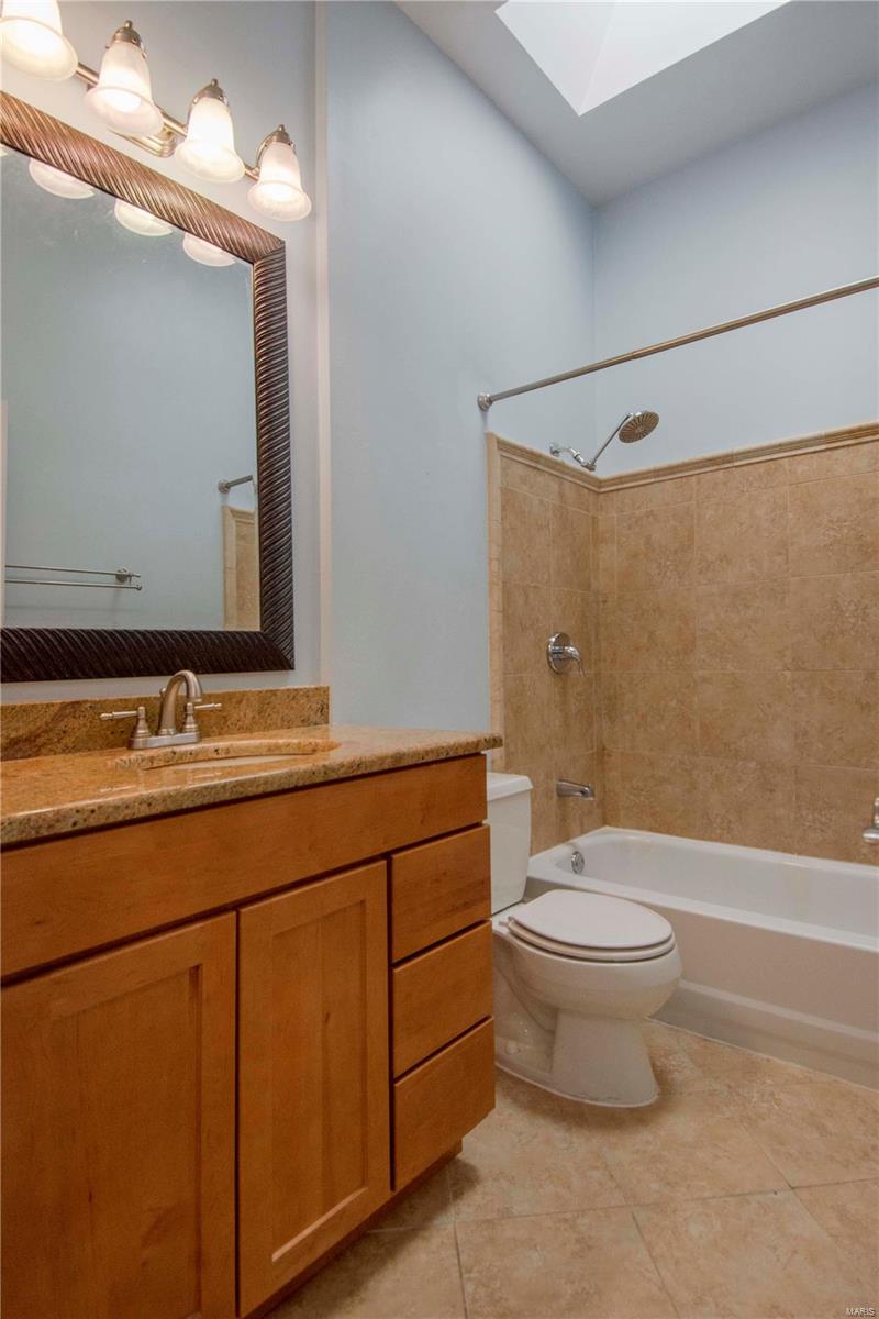 2315 Rutger Street, Unit E St. Louis, MO 63104 - Photo 22 of 28