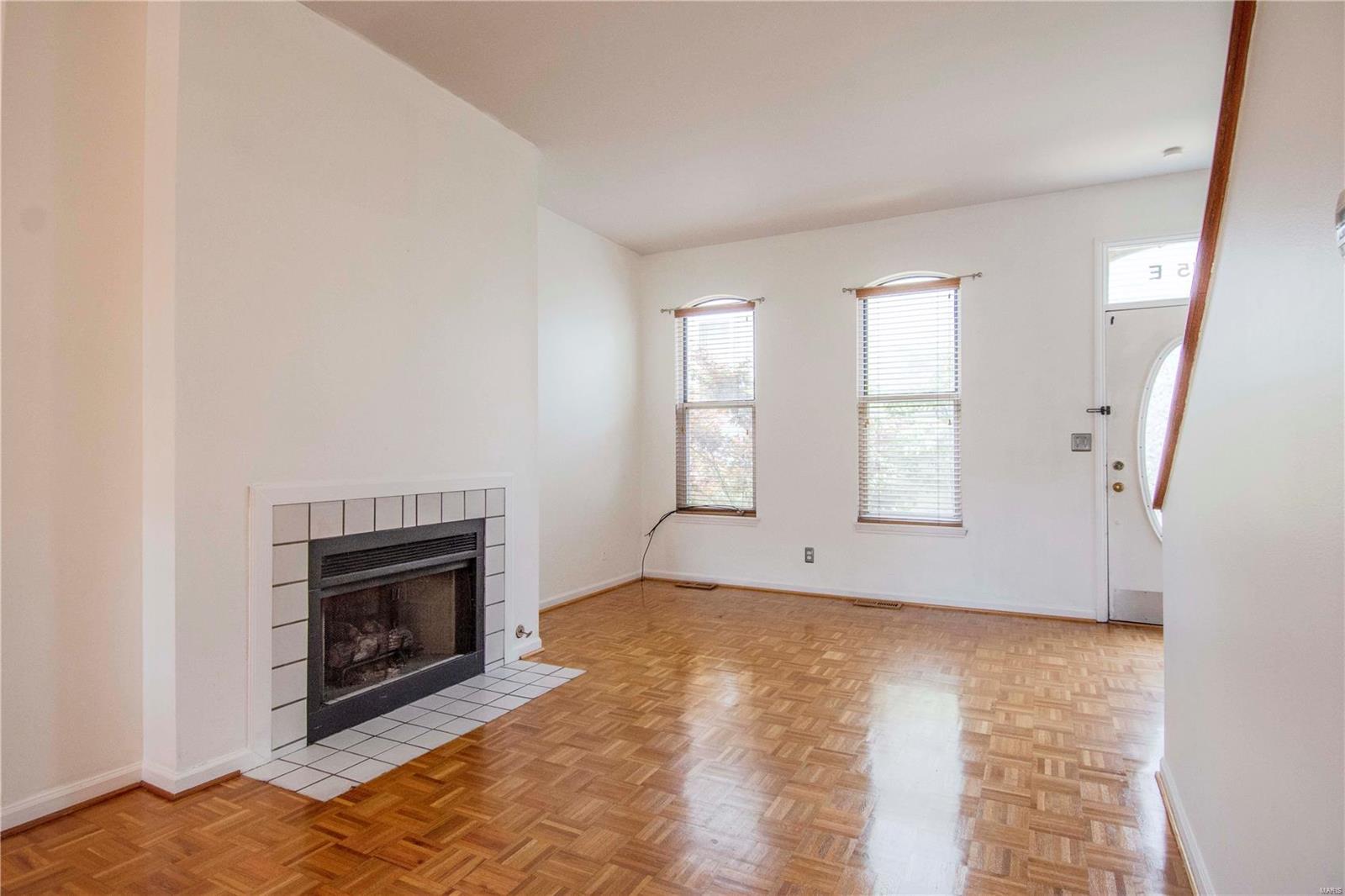 2315 Rutger Street, Unit E St. Louis, MO 63104 - Photo 6 of 28
