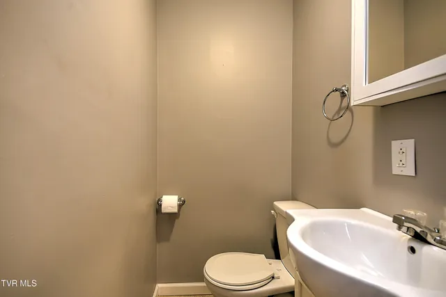 $295,000 | 312 Merman Road, Kingsport, TN 37663