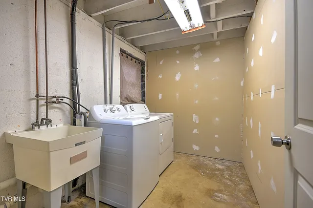 $295,000 | 312 Merman Road, Kingsport, TN 37663