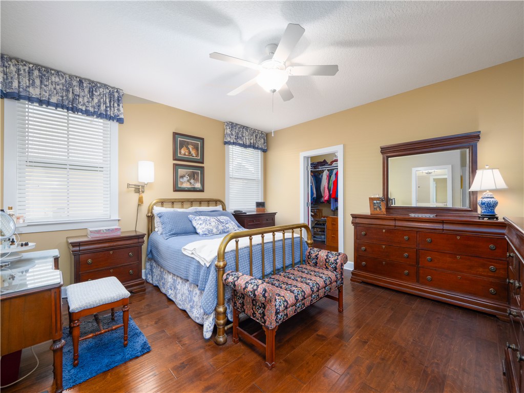 452 Adams Street Darien, GA 31305 - Photo 11 of 24 Master Bedroom