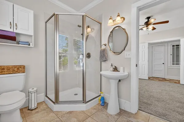 $2,349 | 212 North Grand Avenue, Waxahachie, TX 75165