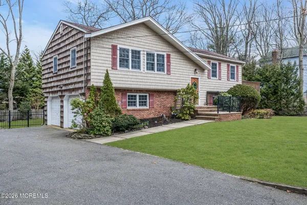 $849,000 | 300 East Highland Avenue, Atlantic Highlands, NJ 07716