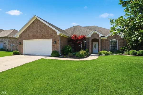 $369,000 | 4945 East Daisy Lane, Mooresville, IN 46158