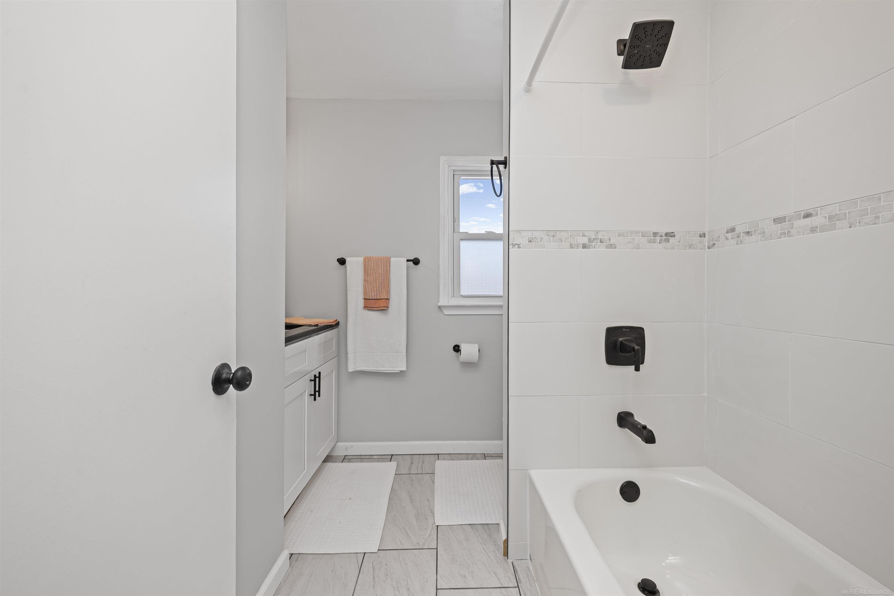 1376 Lathrop Road Allenton, MI 48002 - Photo 28 of 63 Gallery Image 28