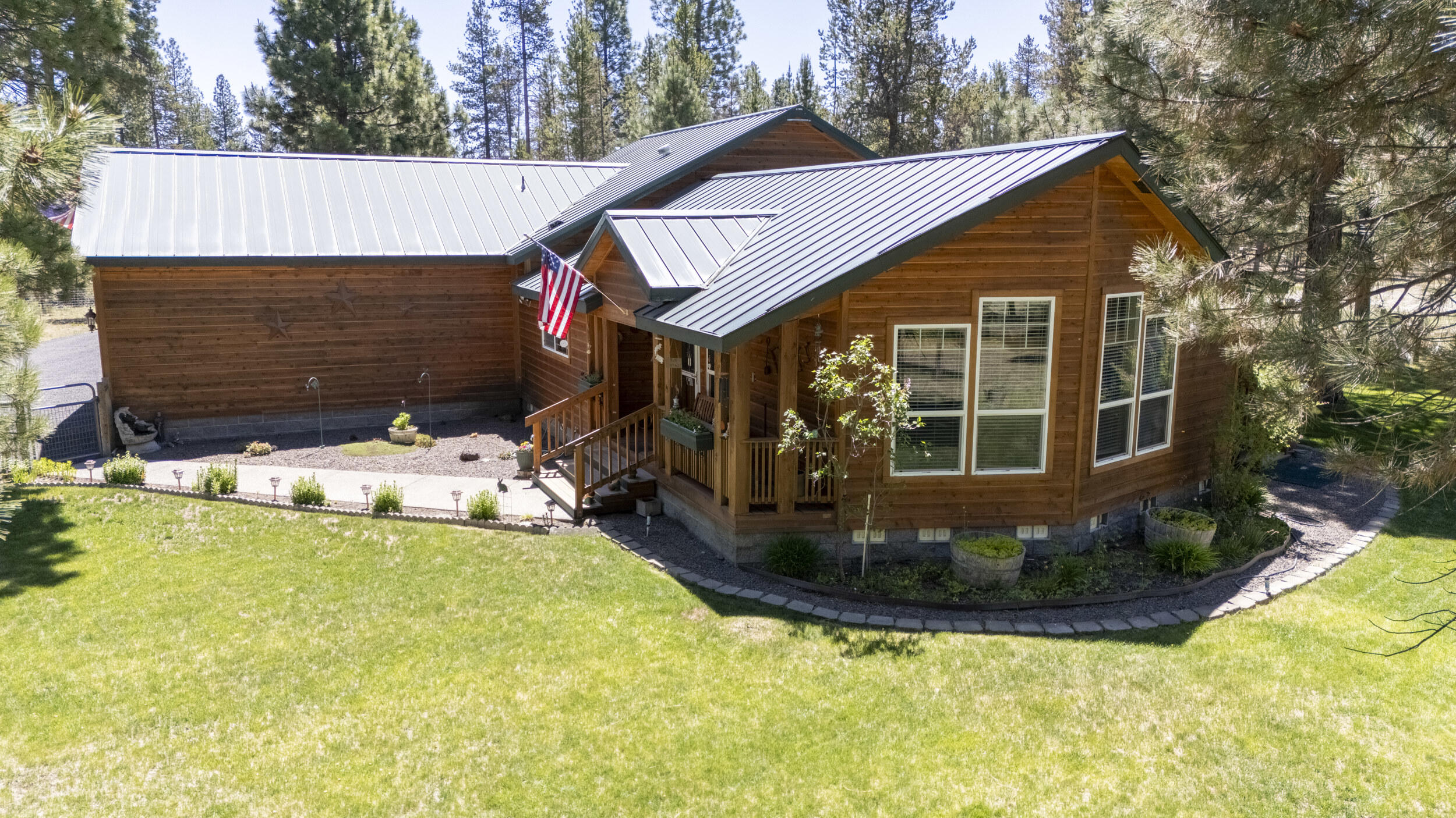 1838 Rector Drive La Pine, OR 97739 - Photo 4 of 69 aerial