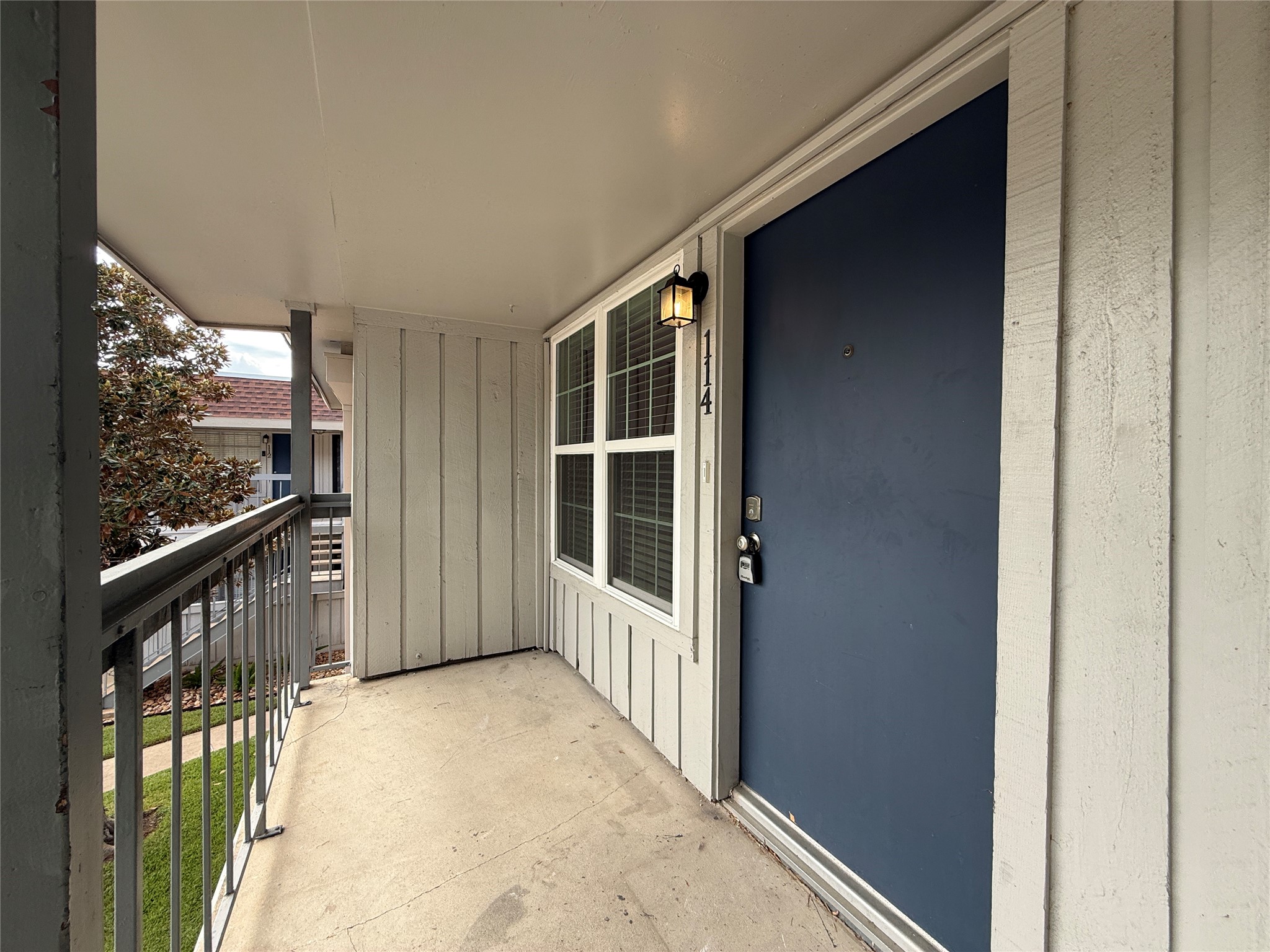 2350 Bering Drive, Unit 114 Houston, TX 77057 - Photo 23 of 24 Gallery Image 23