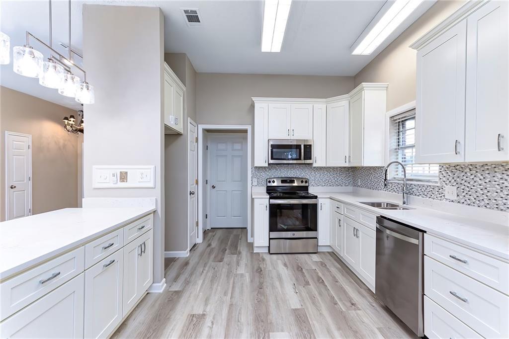 214 Moonraker Drive Slidell, LA 70458 - Photo 12 of 38