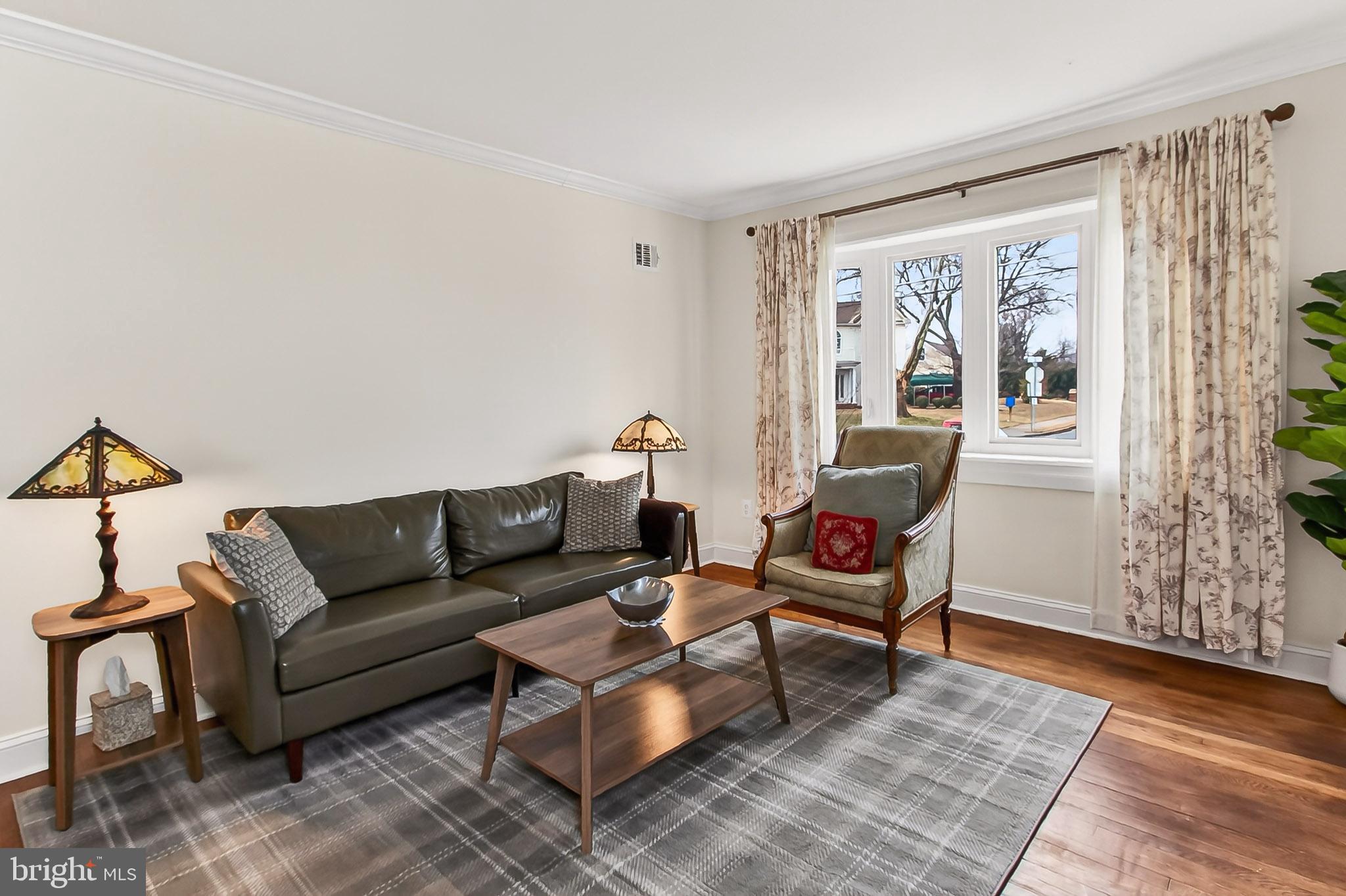 3121 Westley Road Falls Church, VA 22042 - Photo 11 of 48 All freshly painted