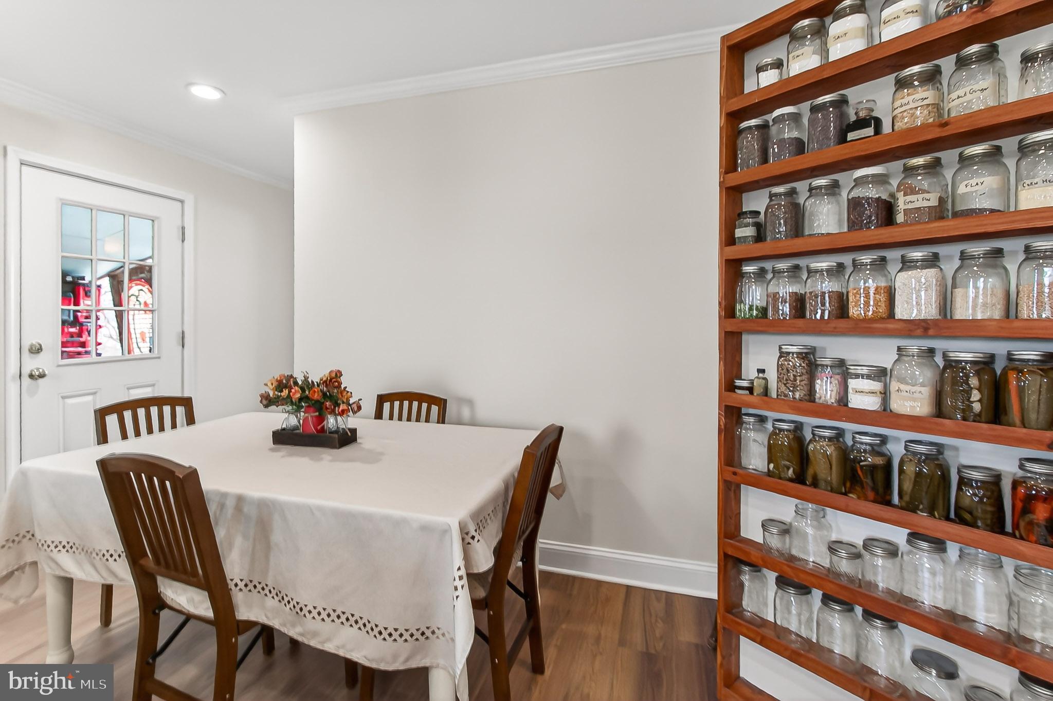 3121 Westley Road Falls Church, VA 22042 - Photo 20 of 48 Murphy door leads to dining