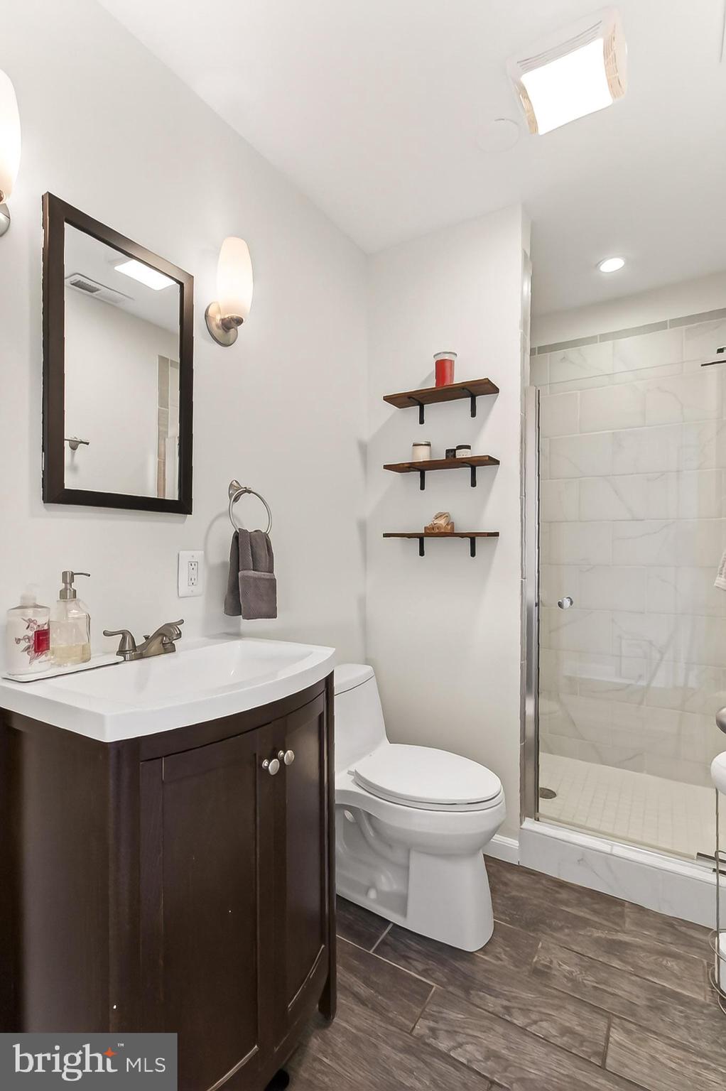 3121 Westley Road Falls Church, VA 22042 - Photo 29 of 48 Modernly updated primary bathroom