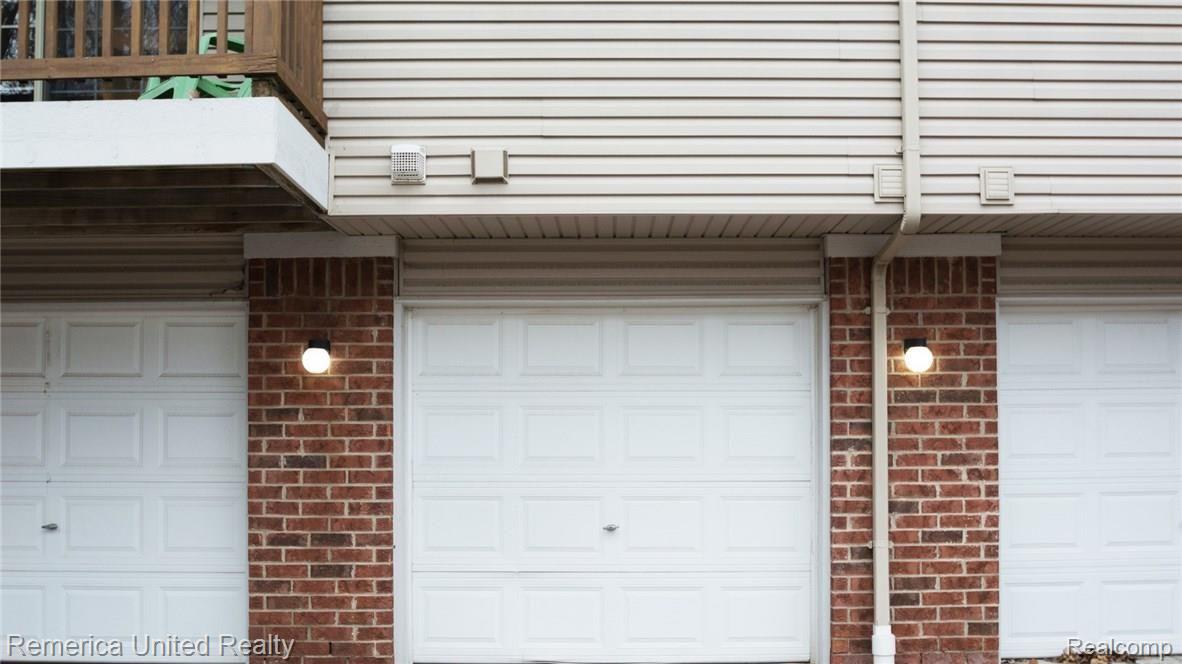 16986 Farmington Road Livonia, MI 48154 - Photo 24 of 27 25_23.jpg