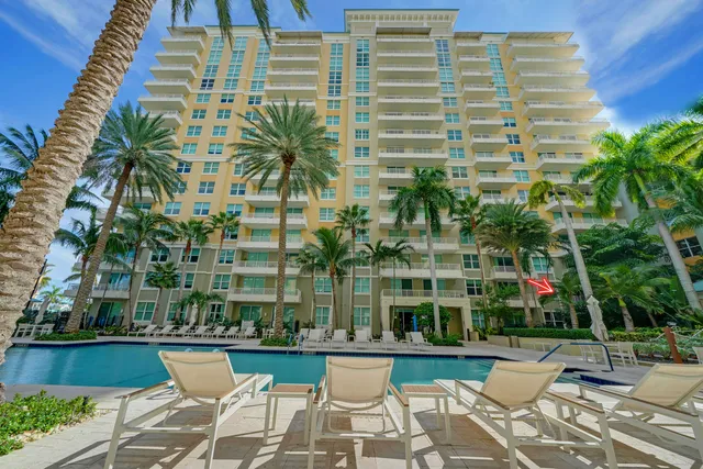 a view of a tall building