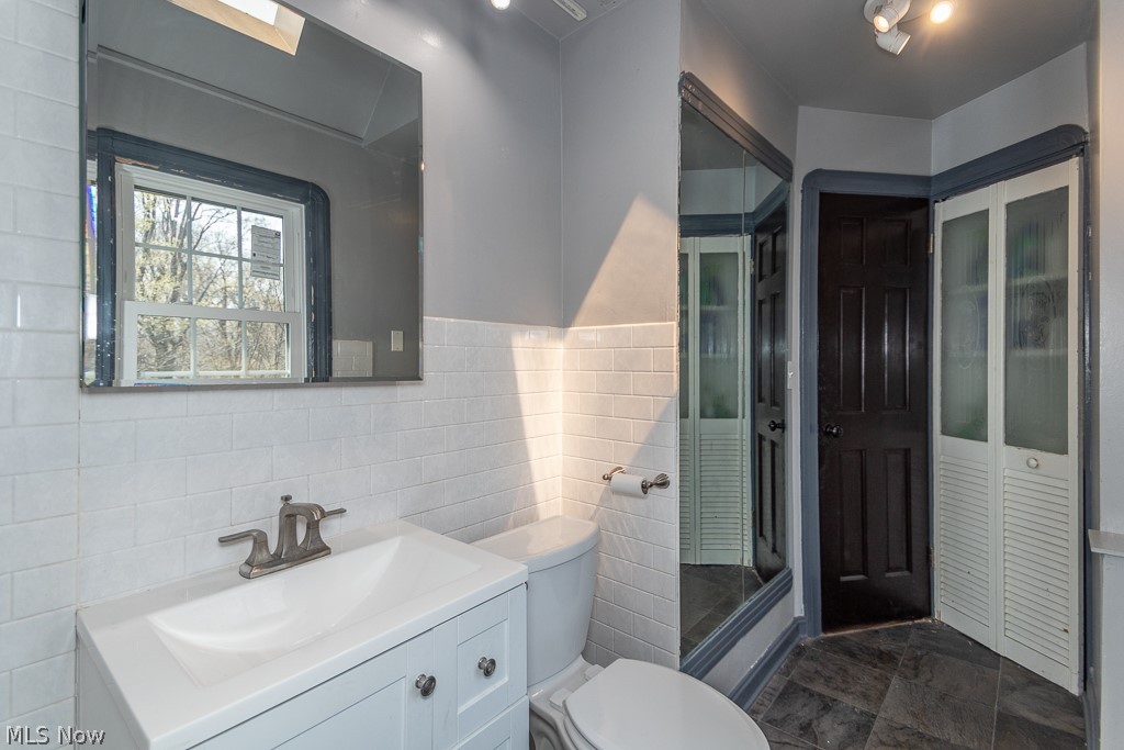 3650 Cummings Road Cleveland, OH 44118 - Photo 27 of 35