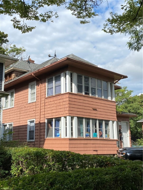 87 Thurston Road Rochester, NY 14619 - Photo 2 of 17