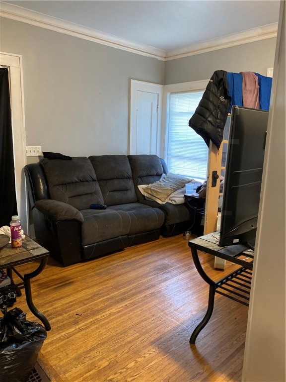 87 Thurston Road Rochester, NY 14619 - Photo 8 of 17