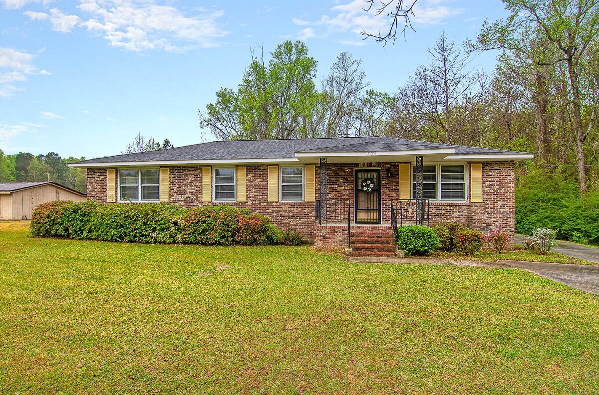 309 Beltline Road Summerville, SC 29486 - Photo 1 of 49 CREM_309 Beltine_041