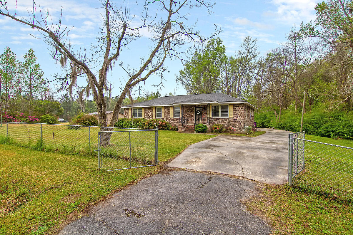 309 Beltline Road Summerville, SC 29486 - Photo 2 of 49 CREM_309 Beltine_039