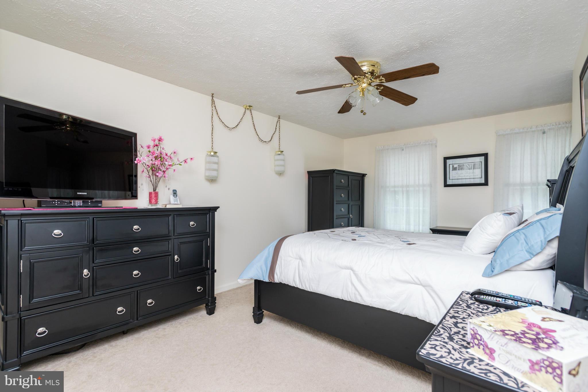 535 Sunset Knoll Road Pasadena, MD 21122 - Photo 14 of 28 Bedroom (Master)