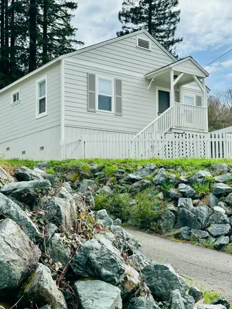 $239,000 | 161 Sewell Drive, Weott, CA 95571