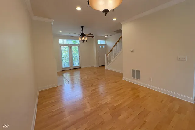 $2,200 | 949 Junction Place, Indianapolis, IN 46220