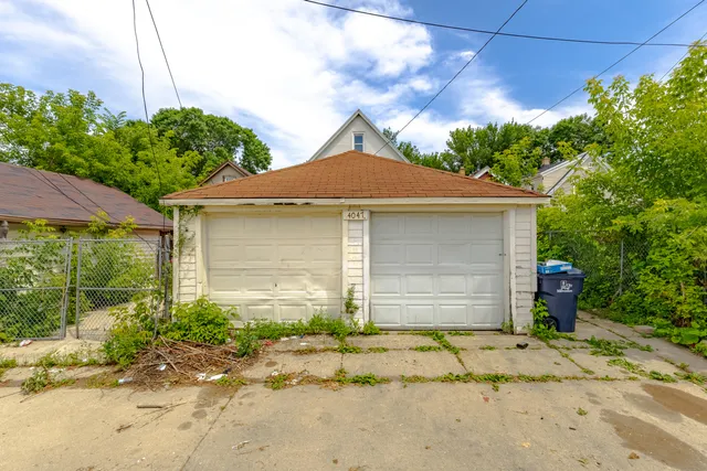 $129,900 | 4047 North 19th Street, Unit 4049, Milwaukee, WI 53209