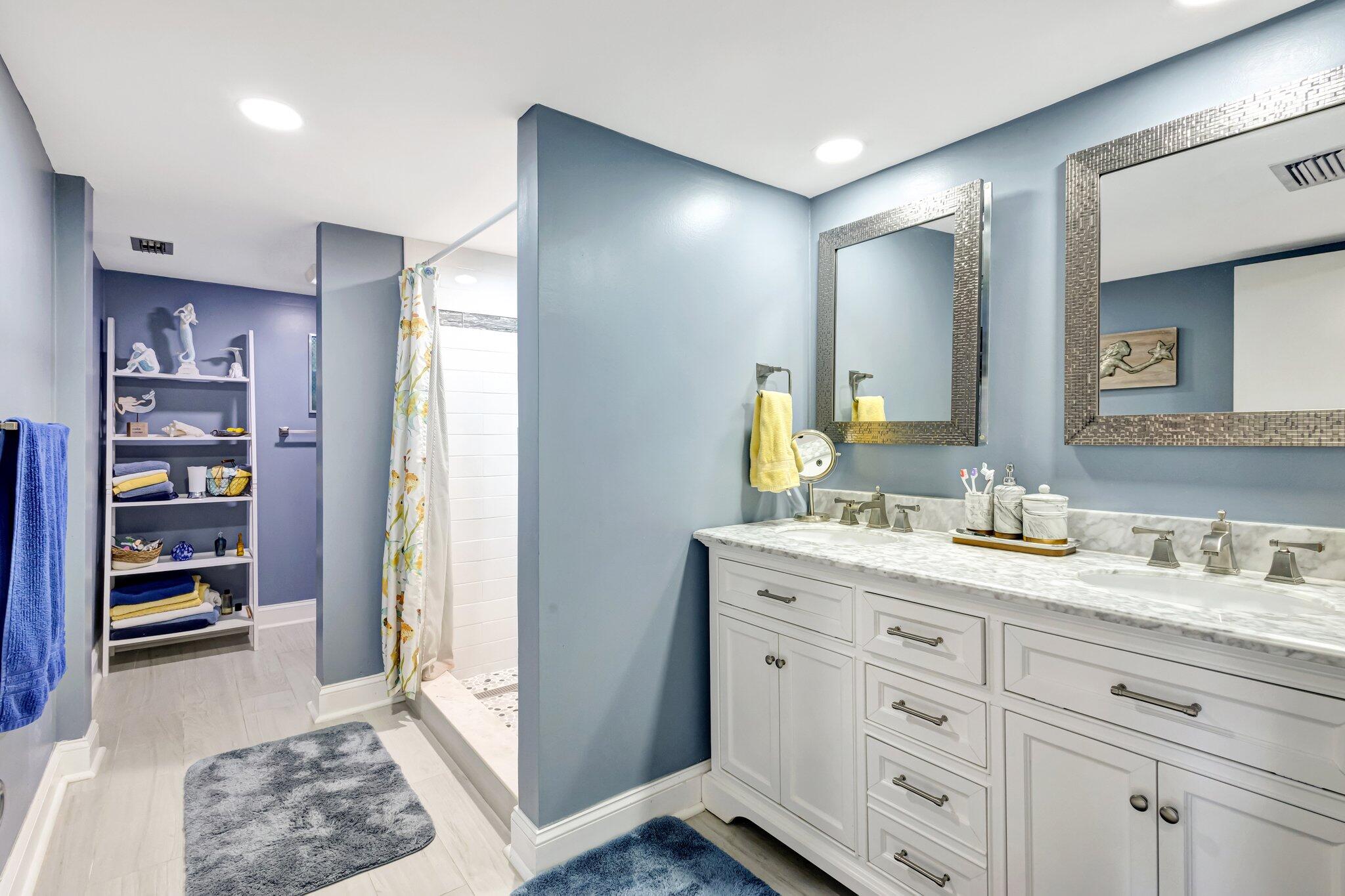 1100 Surf Road, Unit 105 Singer Island, FL 33404 - Photo 31 of 48 Master Bath