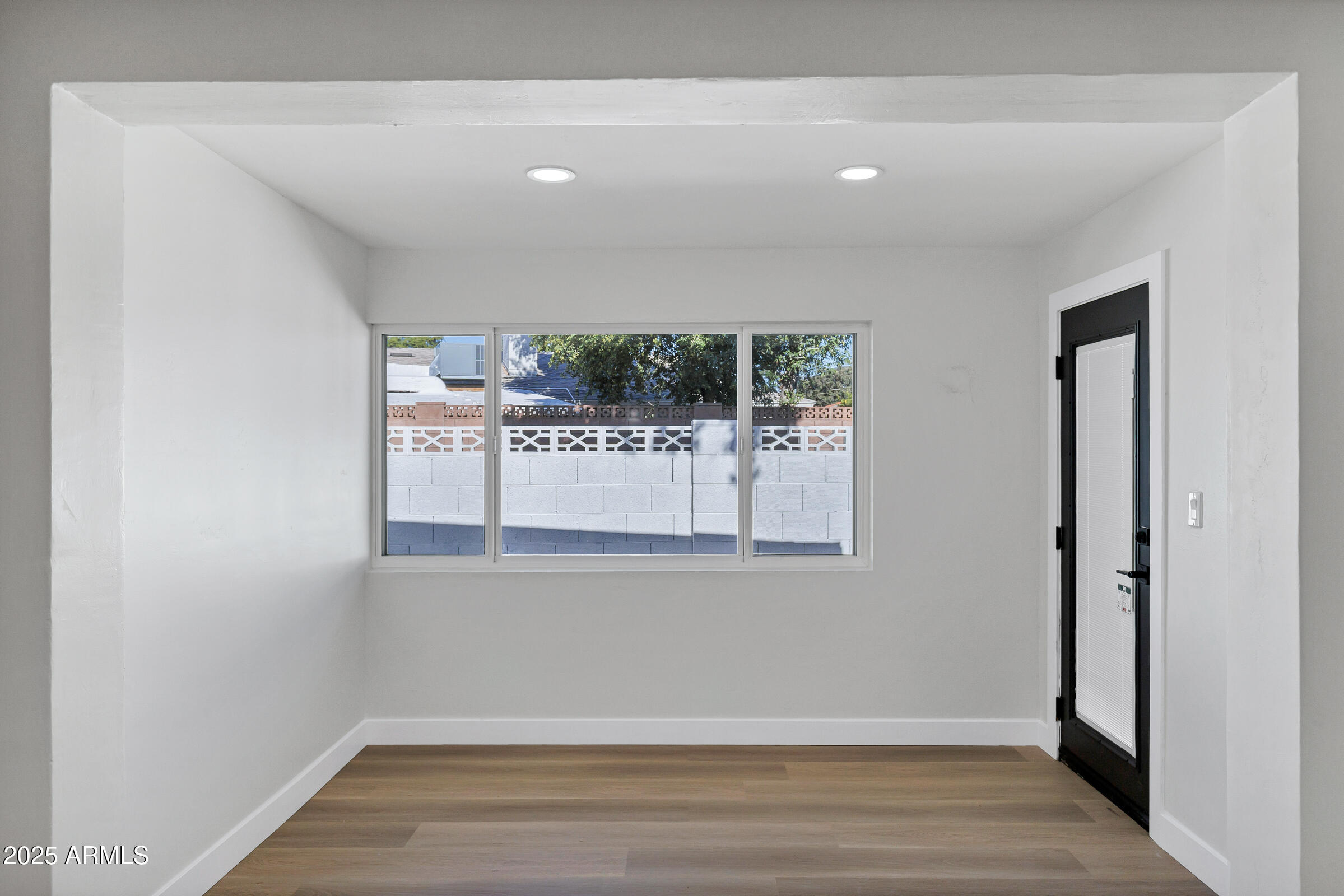 1618 West Lamar Road Phoenix, AZ 85015 - Photo 16 of 30 1618 W Lamar Rd-14