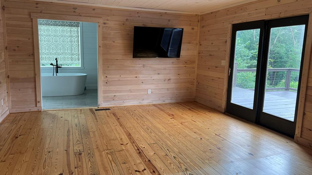 8249 Boardtown Road Ellijay, GA 30540 - Photo 62 of 71 Master bedroom