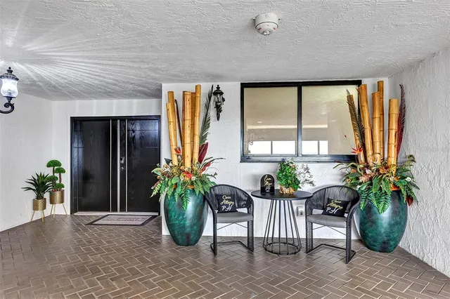 $7,995 | 530 East Central Boulevard, Unit 1901, Orlando, FL 32801