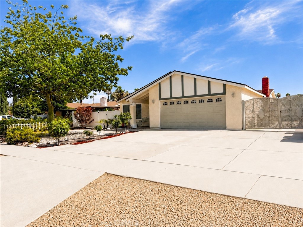 2972 Westchester Drive Riverside, CA 92503 - Photo 3 of 27