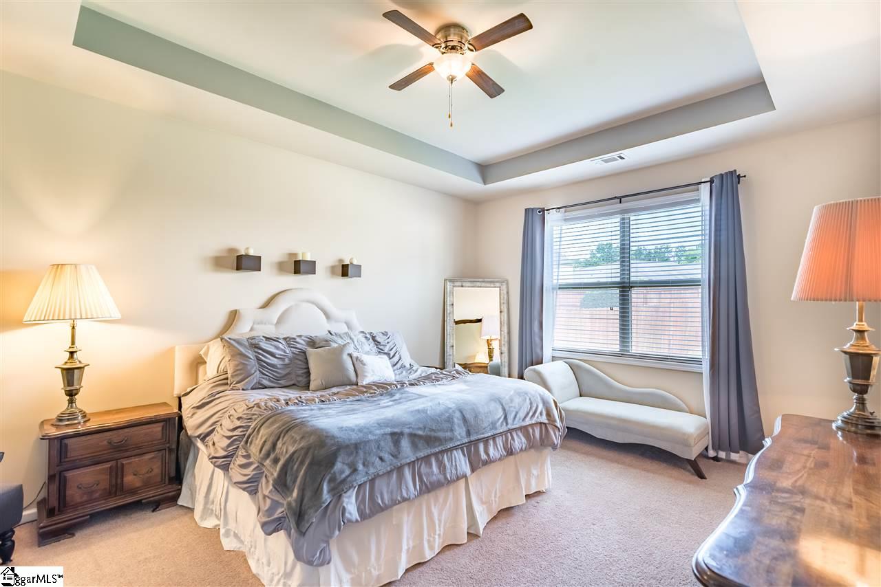 104 Salthouse Road Simpsonville, SC 29680 - Photo 12 of 31 Notice the gorgeous Trey Ceiling, ceiling fan and the 2 inch blinds! So spacious!