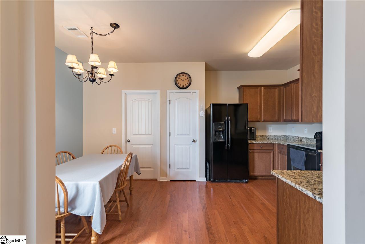 104 Salthouse Road Simpsonville, SC 29680 - Photo 3 of 31 Access to the Laundry Room and Garage. Spacious Eat in Breakfast room!