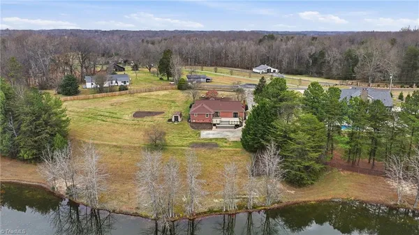 $535,000 | 7585 Dubach Road, Summerfield, NC 27358