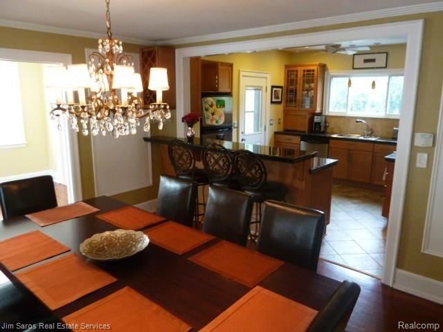 917 Lincoln Road Grosse Pointe, MI 48230 - Photo 7 of 30 P1040198.jpg