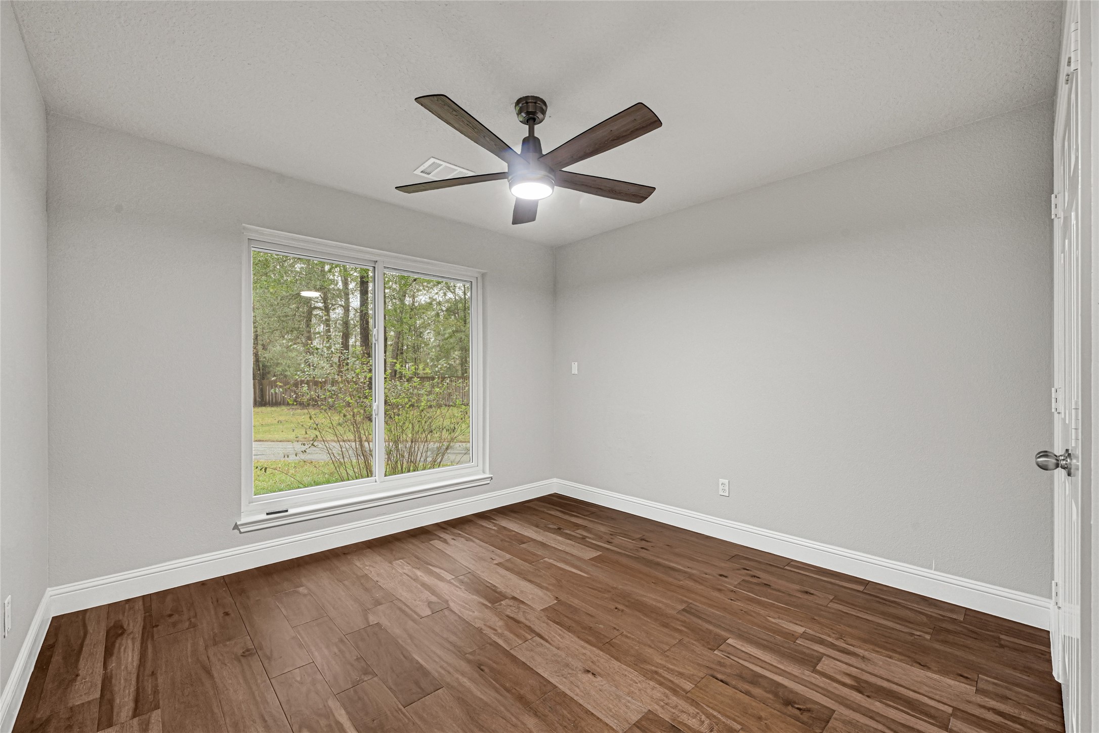 28402 Ascot Farms Road Magnolia, TX 77354 - Photo 29 of 40 Secondary Bedrooms 2