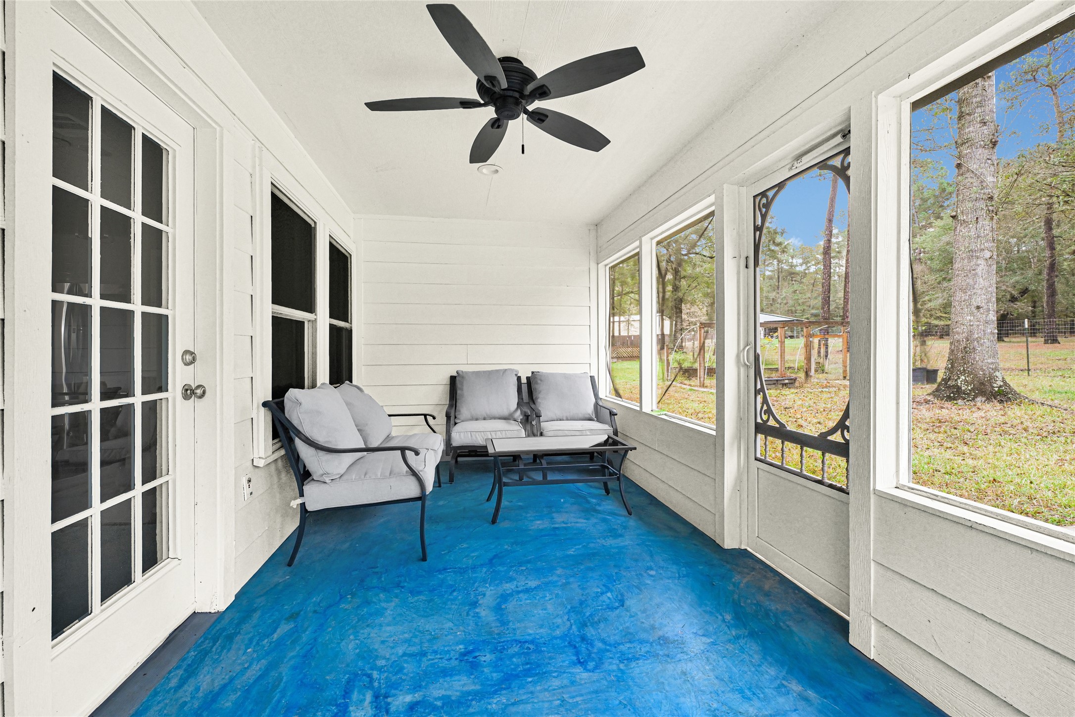 28402 Ascot Farms Road Magnolia, TX 77354 - Photo 34 of 40 Covered Patio