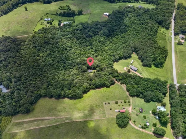$260,000 | 4104 West 5th Highway West, Bowdon, GA 30108