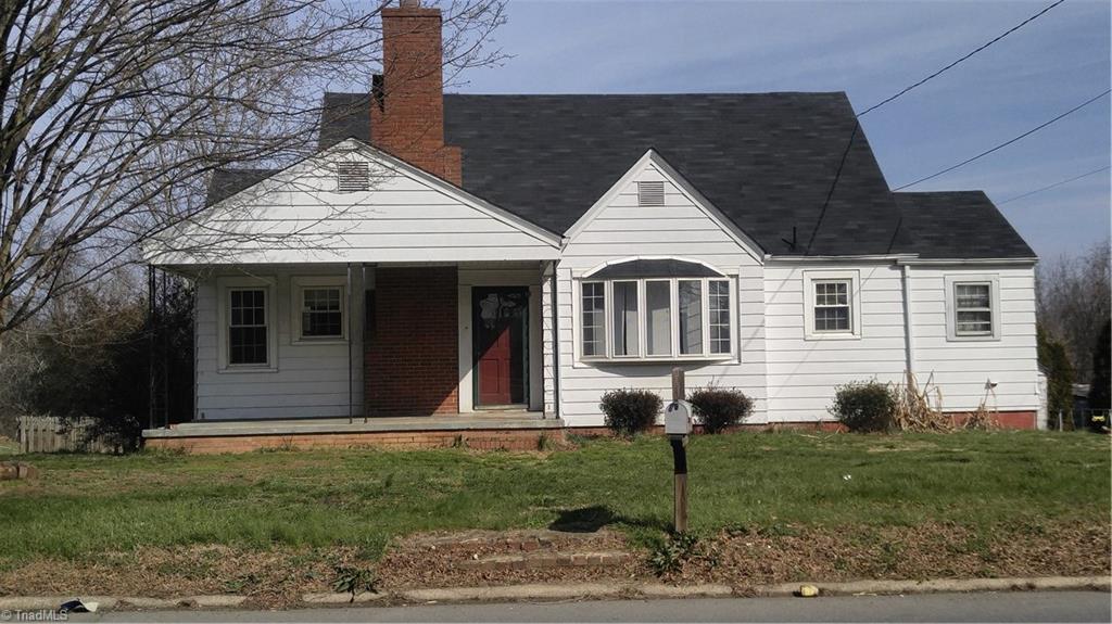 1323 East Meadow Road Eden, NC 27288 - Photo 1 of 17 Gallery Image 1